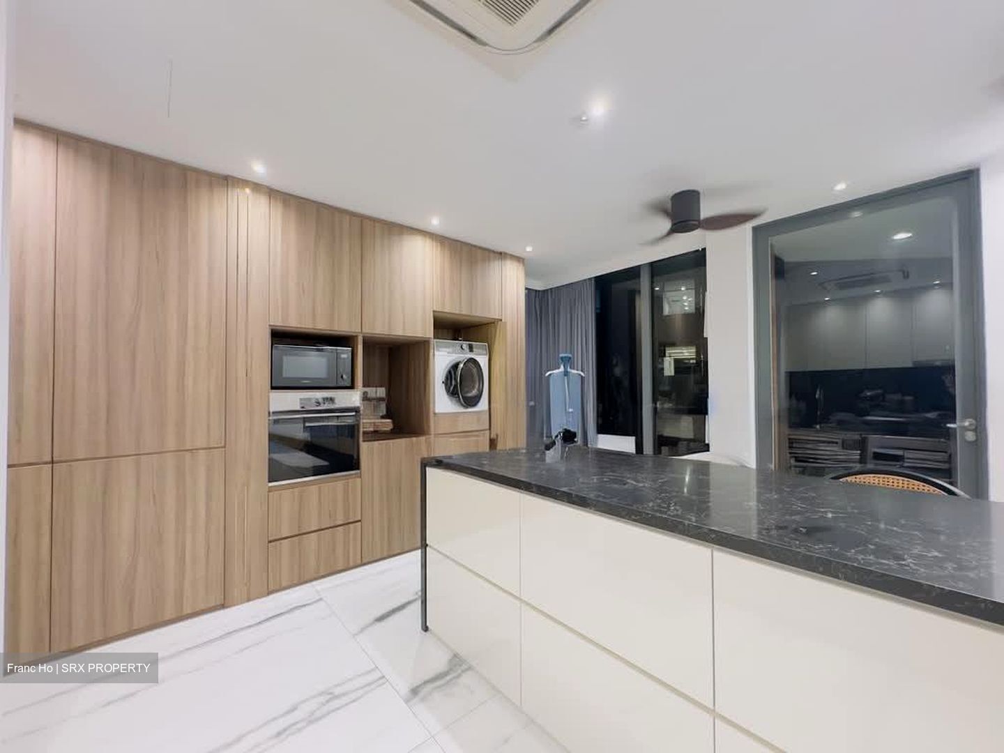 Grange Road (D10), Condominium #575773851
